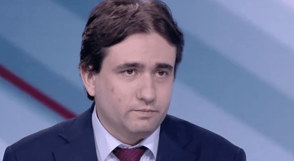 Божидар Божанов: Съдбата на правителството не може да зависи от спора за външно министерство