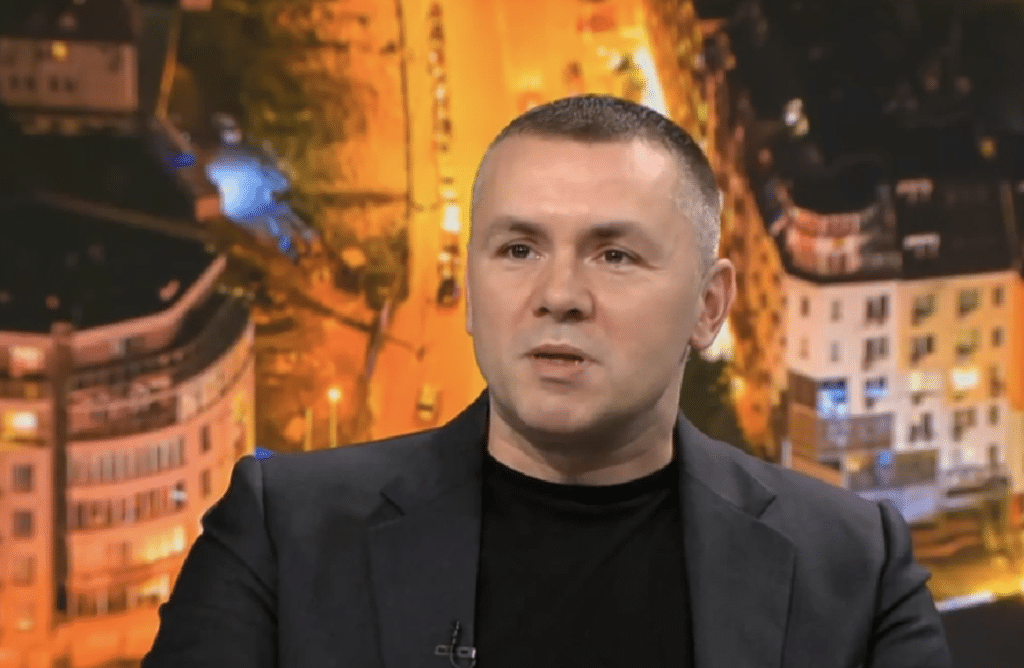 Евродепутати подготвят ограничения за децата в социалните мрежи