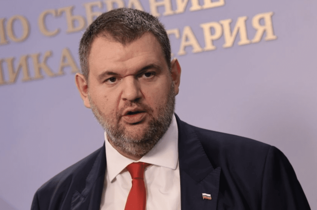Пеевски: Коалицията на „пудела“ ще се радва много малко на грабежа