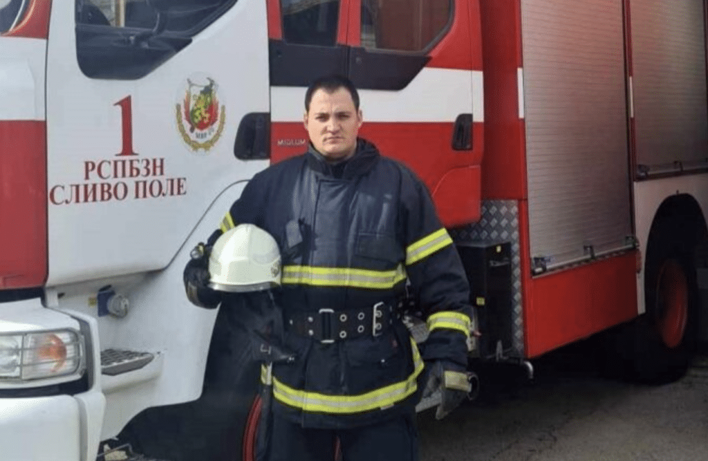 Русенският огнеборец, спасил хотела в Плиска, е пожарникар в Сливо поле