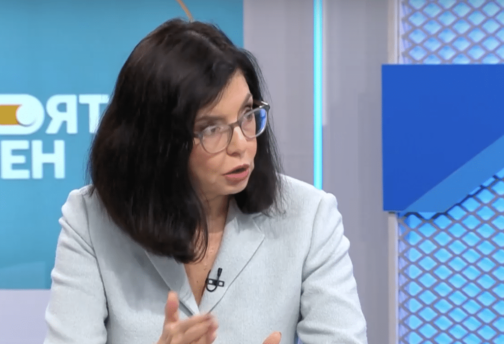 Кунева: Грешно е да се мисли, че европейските пари са подарени и не трябва да се следи за тях