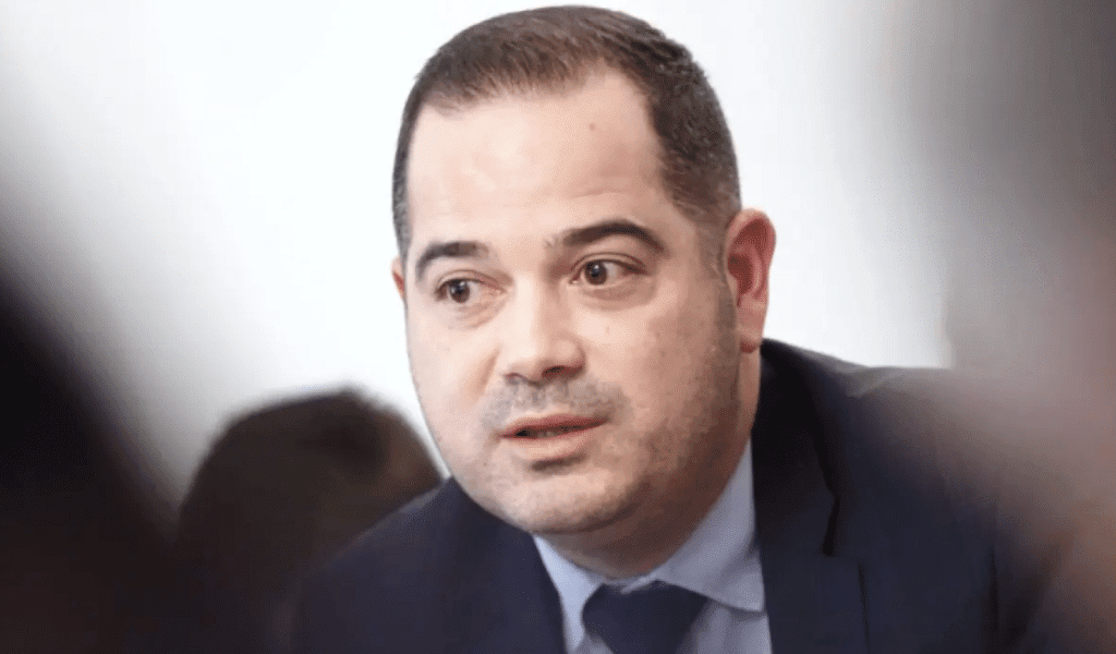 Калин Стоянов: Не само, че не познавам Нотариуса, но и го разследвах