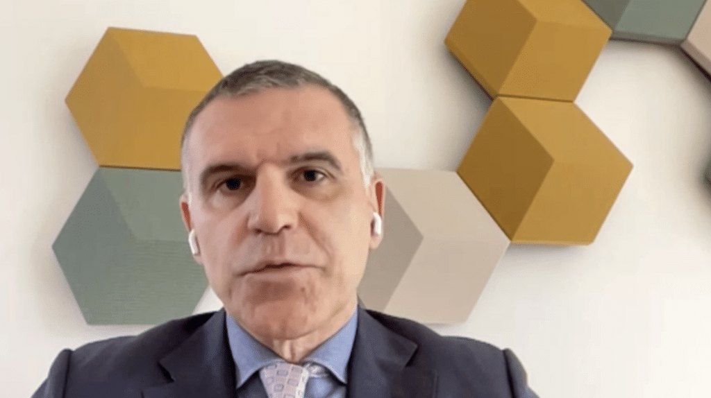 Симеон Дянков: Смятам, че Асен Василев ще остане финансов министър и след ротацията