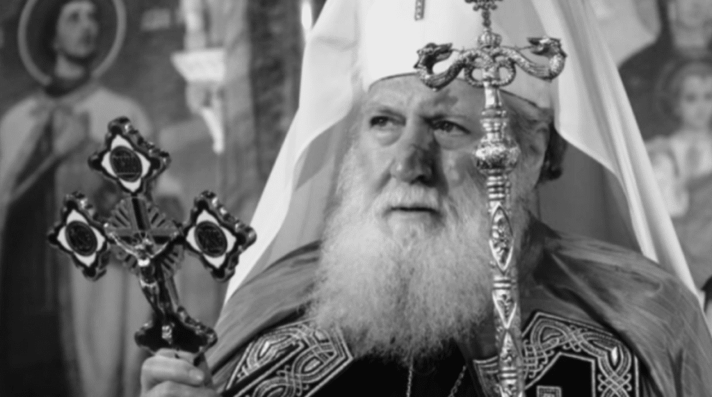 България потъна в двудневен траур: Прощаваме се с патриарх Неофит