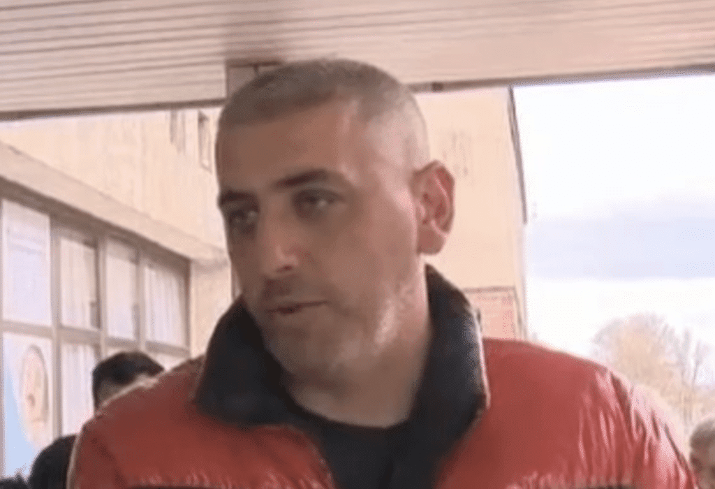 Новите високопроходими линейки стоят неизползвани