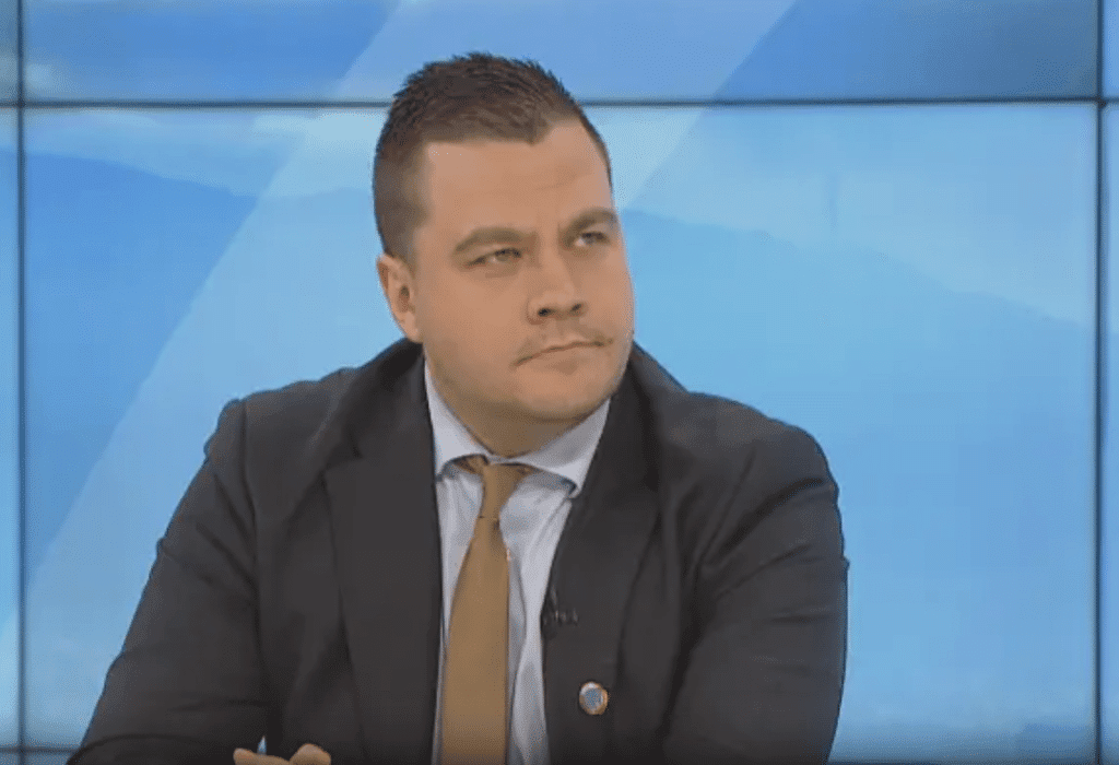 Станислав Балабанов: Гледаме преговорите с тежко отвращение
