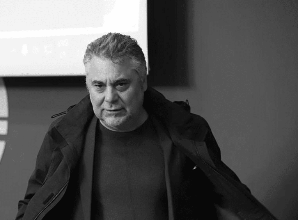 Отиде си Алек Попов – авторът на хитовия роман „Мисия Лондон“