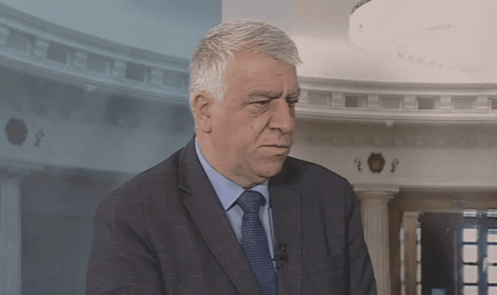 Румен Гечев: Очаквам да спре този цирк и да отидем на избори