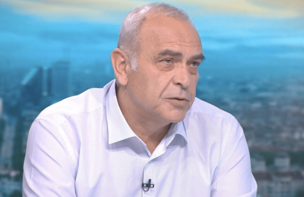 Костадин Паскалев: Нинова да си признае зависимостта от хора като Пеевски и да напусне ръководството на БСП