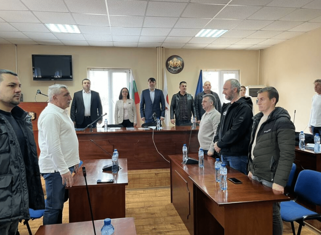 Кметът на Омуртаг Ешреф Ешрефов отново встъпи в длъжност