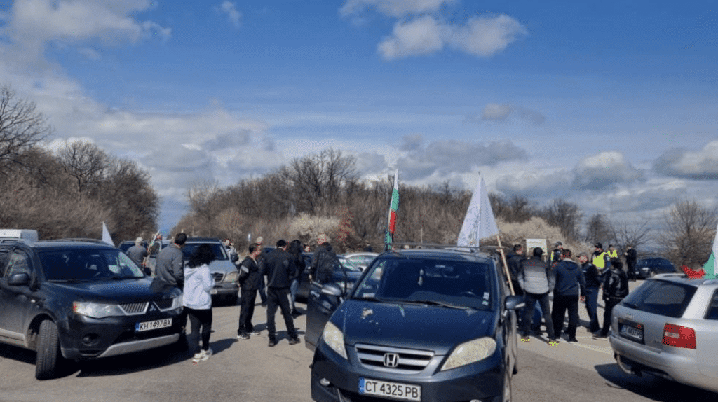 Автошествие на миньори и енергетици в областите Стара Загора и Хасково в петък