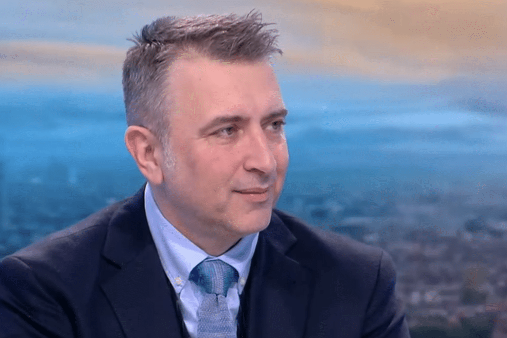 Ивайло Вълчев: Машини на изборите трябва да има, но не тези