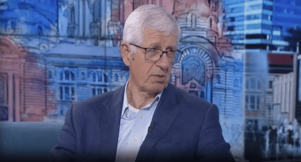 Румен Овчаров: За мен президентът Радев е приключила политическа фигура