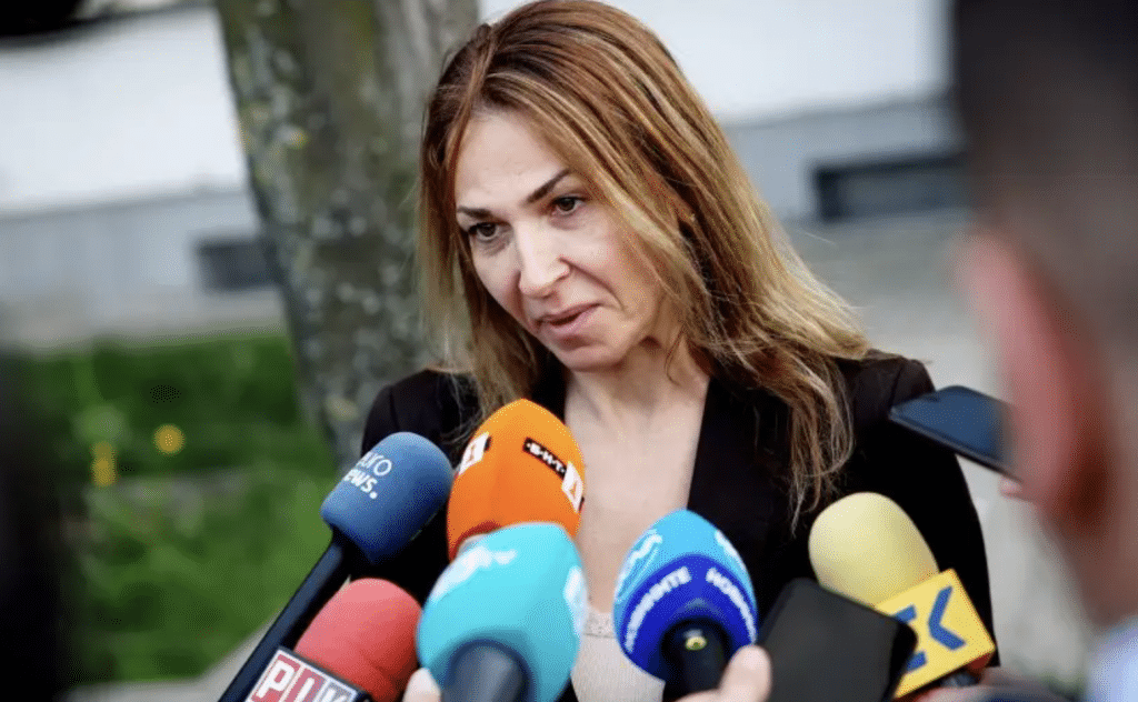 Съдът решава да остави ли в ареста Петя Банкова