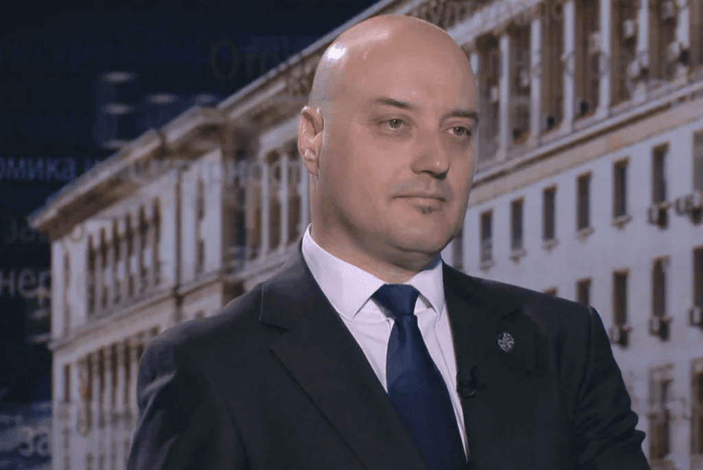 Атанас Славов: Отиваме на избори, защото ГЕРБ и ДПС дръпнаха ръчната спирачка