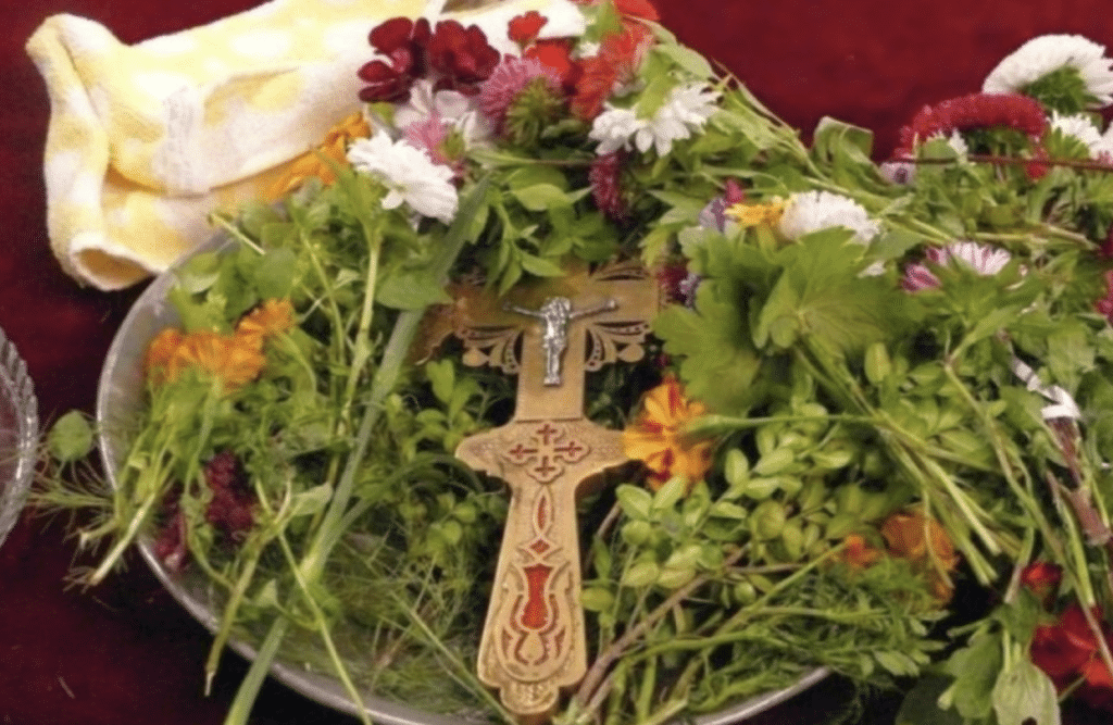 Днес е Неделя Кръстопоклонна
