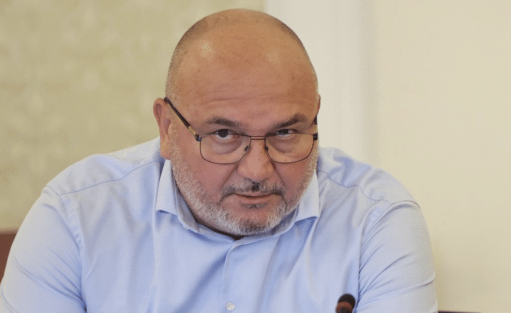 Дацов: Облагането на свръхпечалбите на банките е вредна и отчаяна мярка