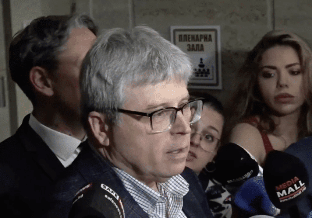 Михайлов: Аз дойдох като експерт и си тръгвам като такъв