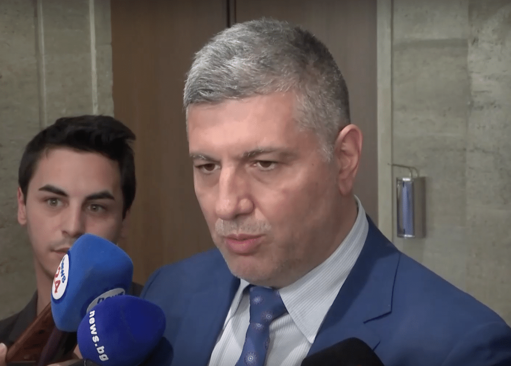 Андрей Цеков: Борисов използва дезинформацията като политическо оръжие