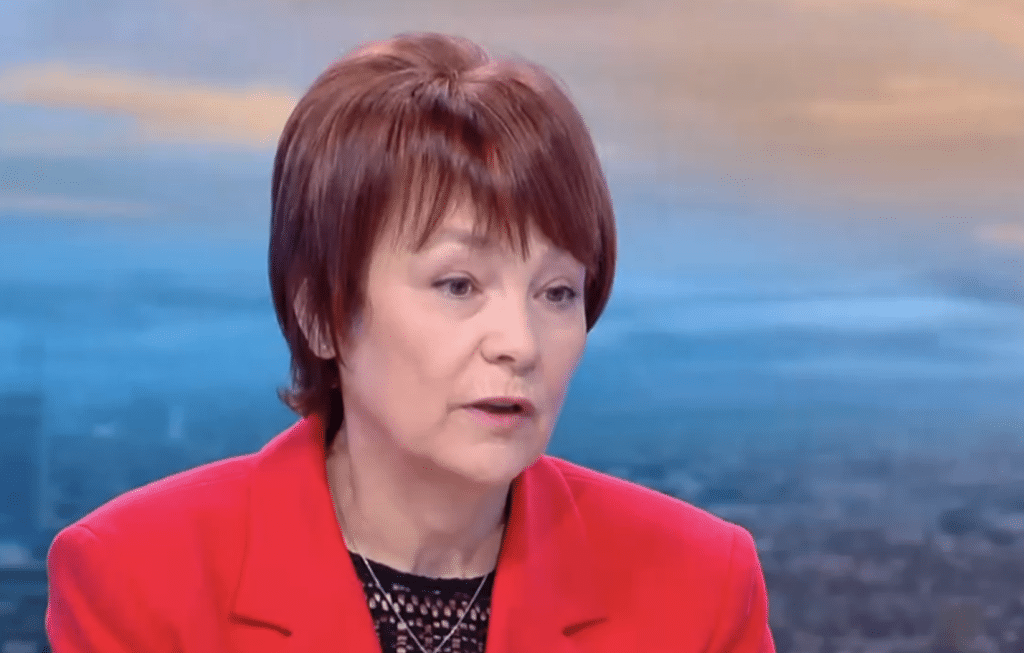 Матева: Един човек може да бъде кандидат и за евродепутат и за народен представител