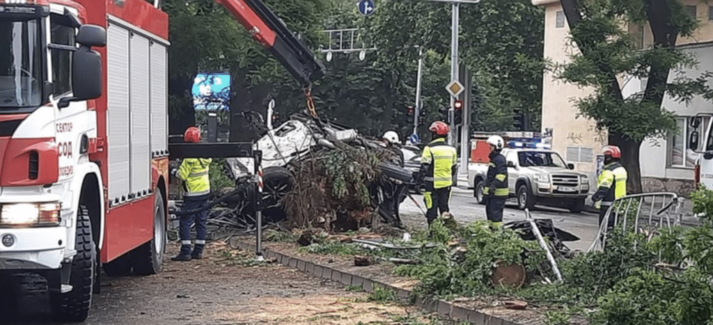 Скорост от близо 200 км/час е причината за катастрофата с 2 жертви в Пловдив