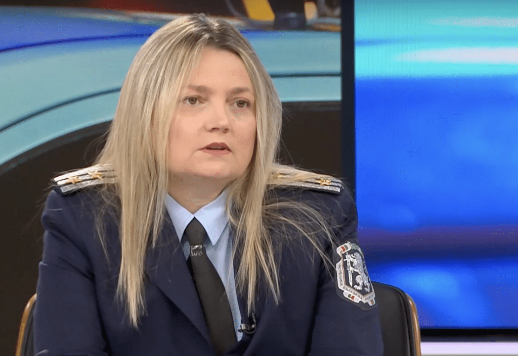 Шофьорът на НСО от инцидента с Кирил Петков е имал глоби за превишена скорост