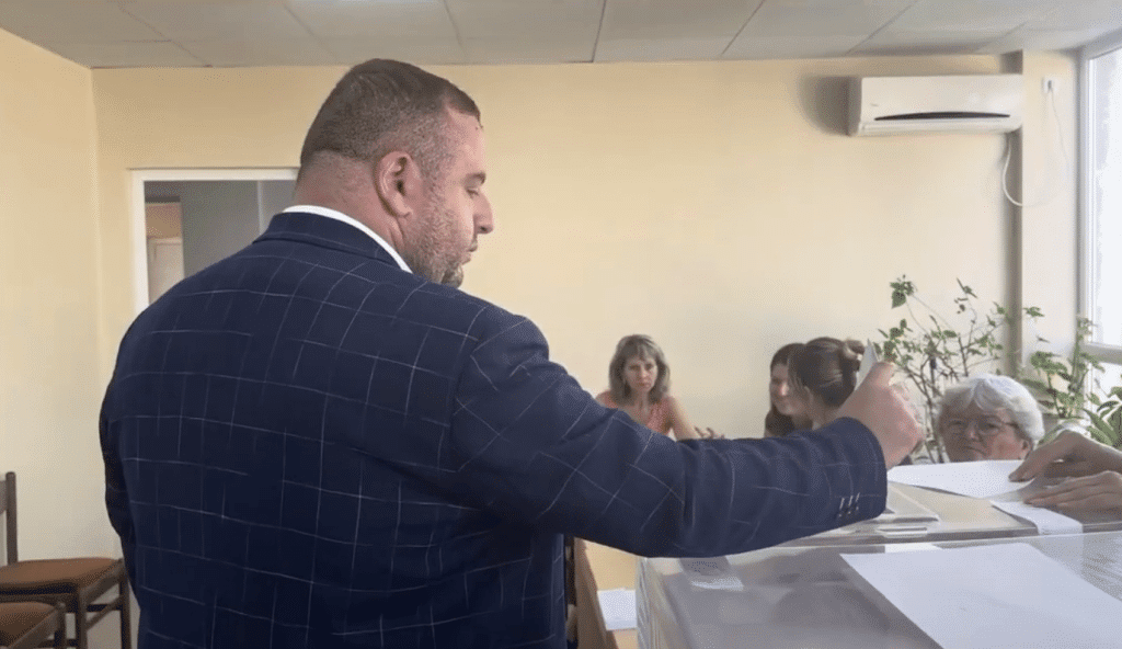 Сезер Сабах: Гласувах за България, в която младите имат бъдеще