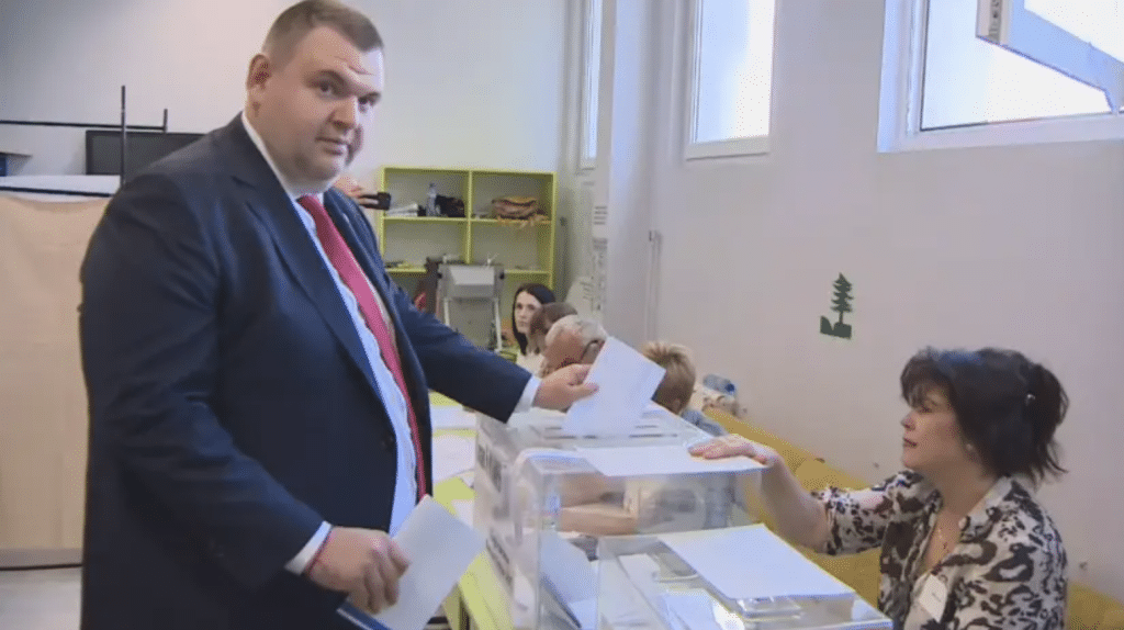 Пеевски: Време е да направим стабилно правителство