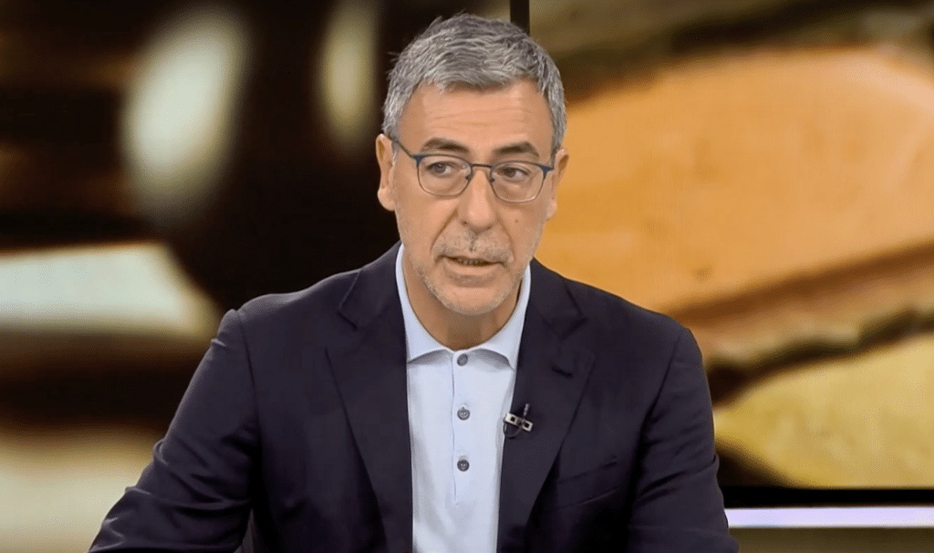 Даниел Вълчев: Не е работа на хората да гледат всеки ден Народното събрание