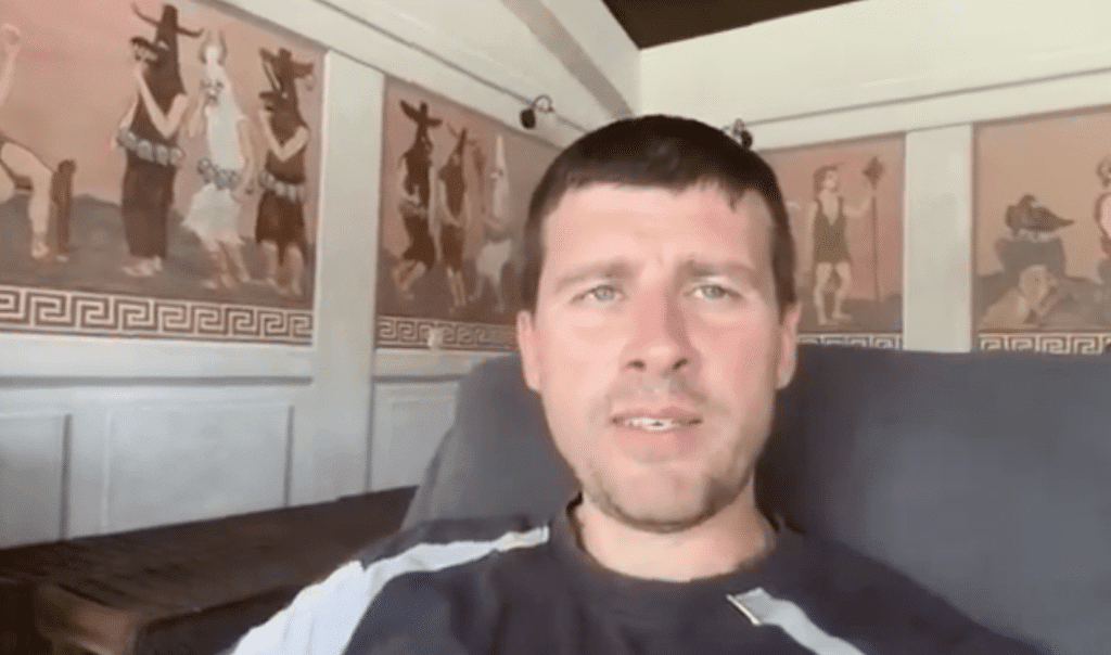 Ивелин Михайлов се извини на партия „Величие“