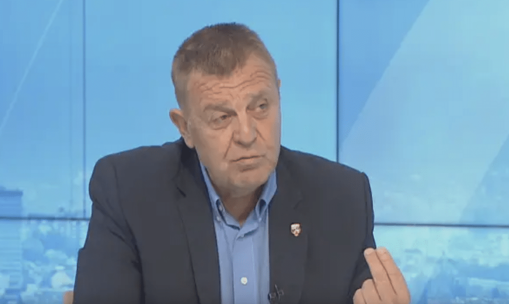 Каракачанов: Скопие се държи нагло и арогантно, София трябва да има категорична позиция