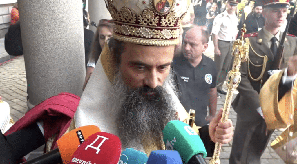 Гледайте на живо интронизацията на патриарх Даниил