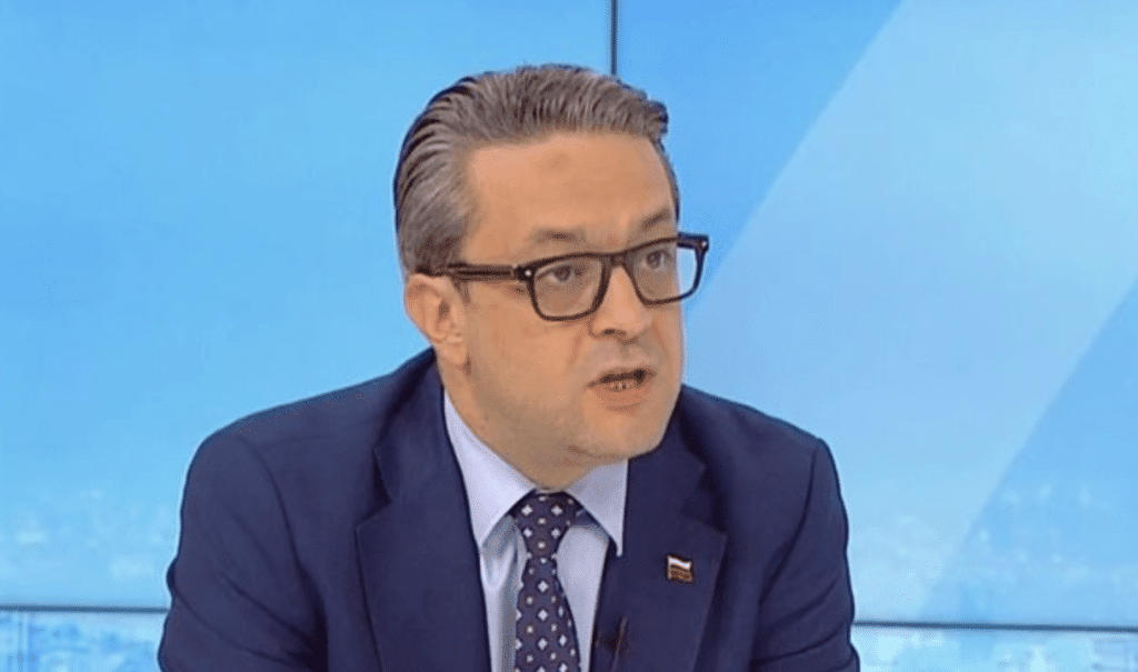 Тома Биков: Експертно правителство ще задълбочи политическата криза