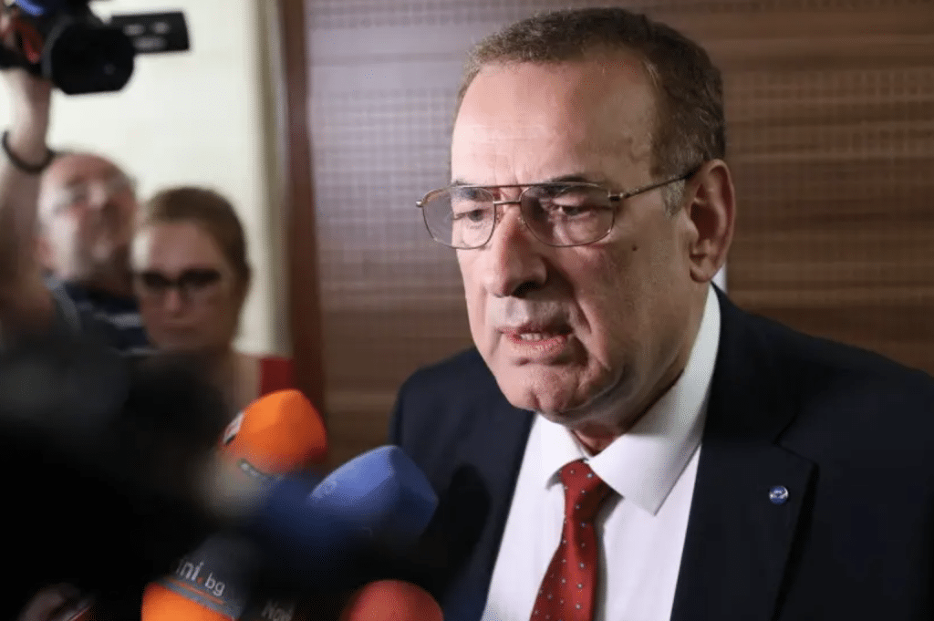 Депутатите от ДПС, подкрепили Доган, се оплакаха от натиск