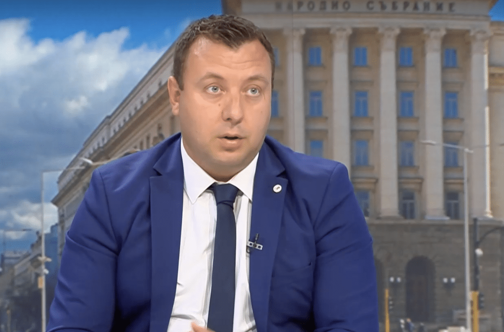 Петър Петров: През есента можем да се озовем пред предсрочни парламентарни избори
