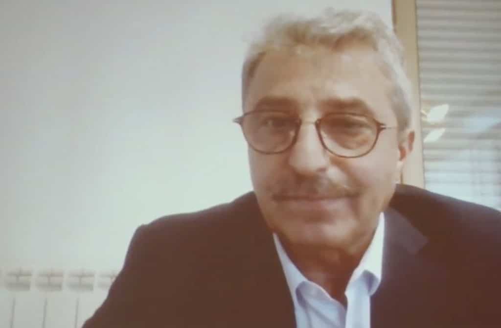Цветан Василев говори пред комисията „Нотариуса“