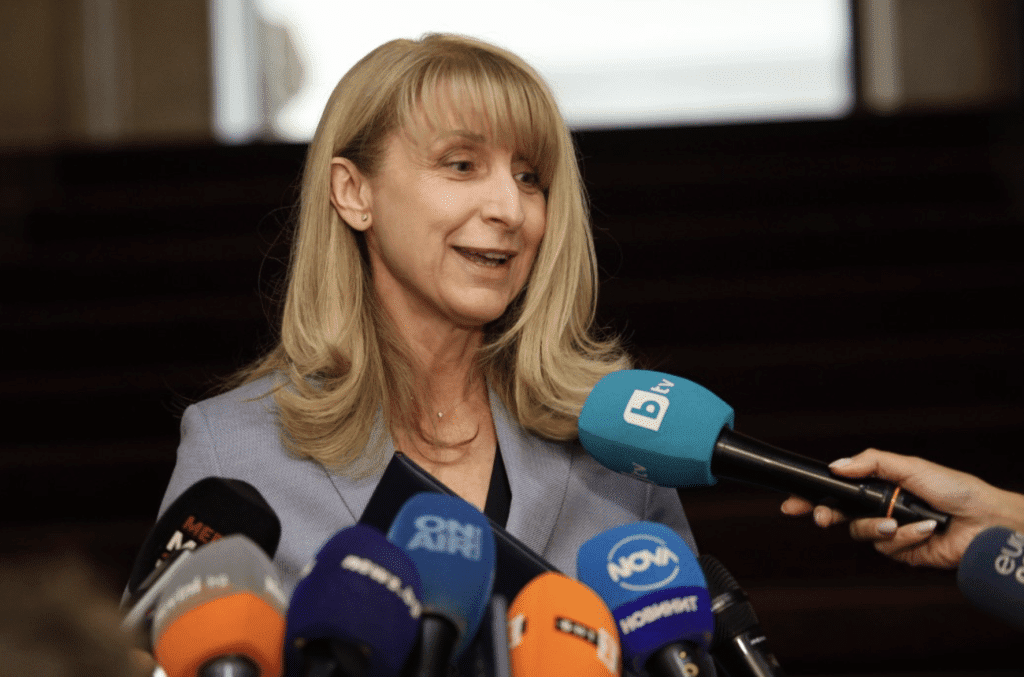 Горица Грънчарова-Кожарева започва разговори за състава на служебния кабинет