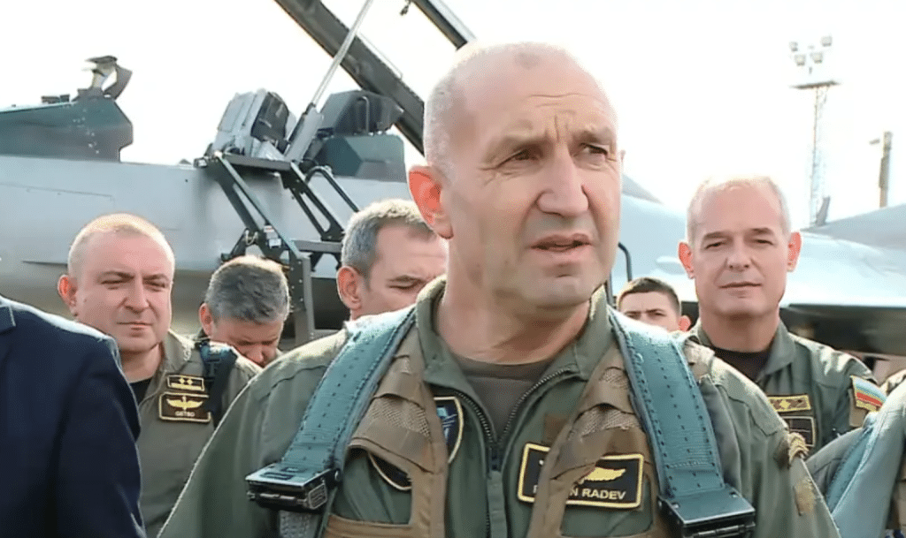 Радев: Силяновска изрази желание за разбирателство, очаквам това и от кабинета на РСМ