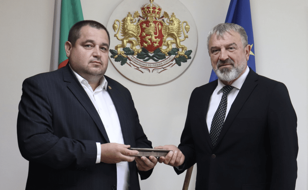 Драгомир Драганов започва срещи с различните вероизповедания, благодари на районния мюфтия  за приноса му към етническата толерантност