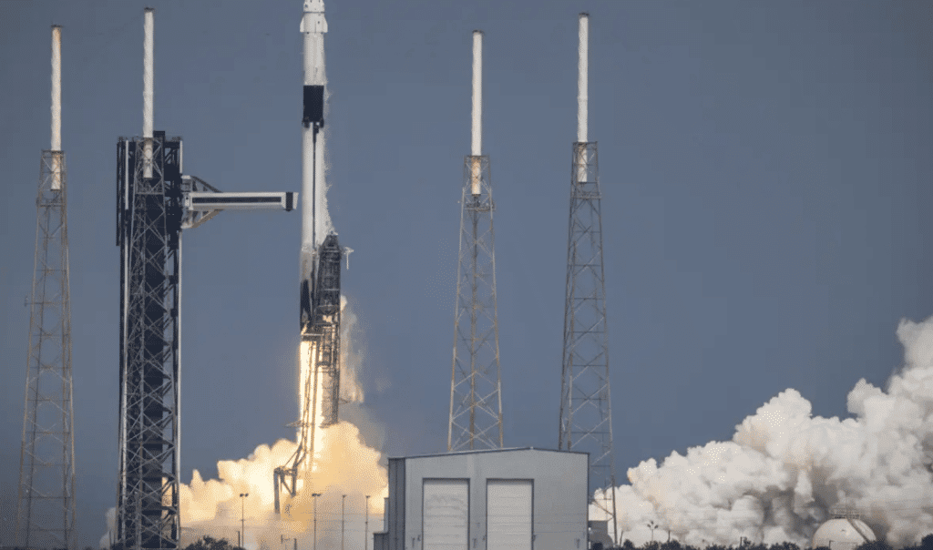 SpaceX започна спасителна мисия за двамата астронавти на НАСА, блокирани на МКС