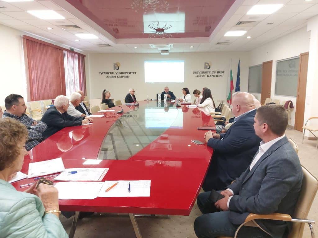 Здравка Великова участва във форум за транспортната свързаност на Русе