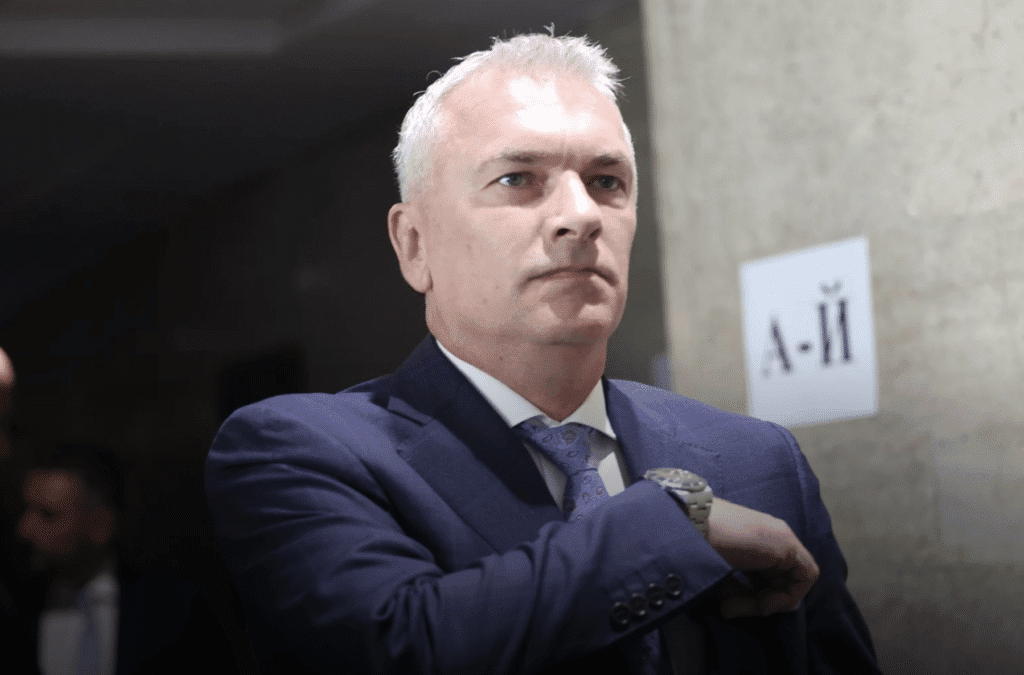 Върнаха 18 бона на депутата Ибрямов