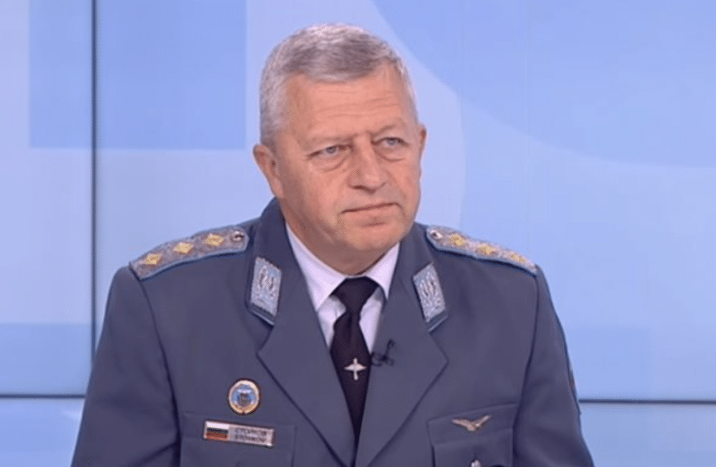 Ген. Цанко Стойков: Докладът обективно отразява полета, който загиналите пилоти Димитров Дункин са изпълнили