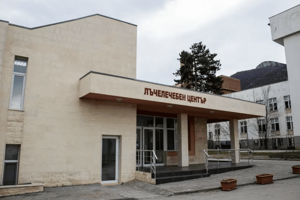 ДАНС влезе в Онкодиспансера във Враца
