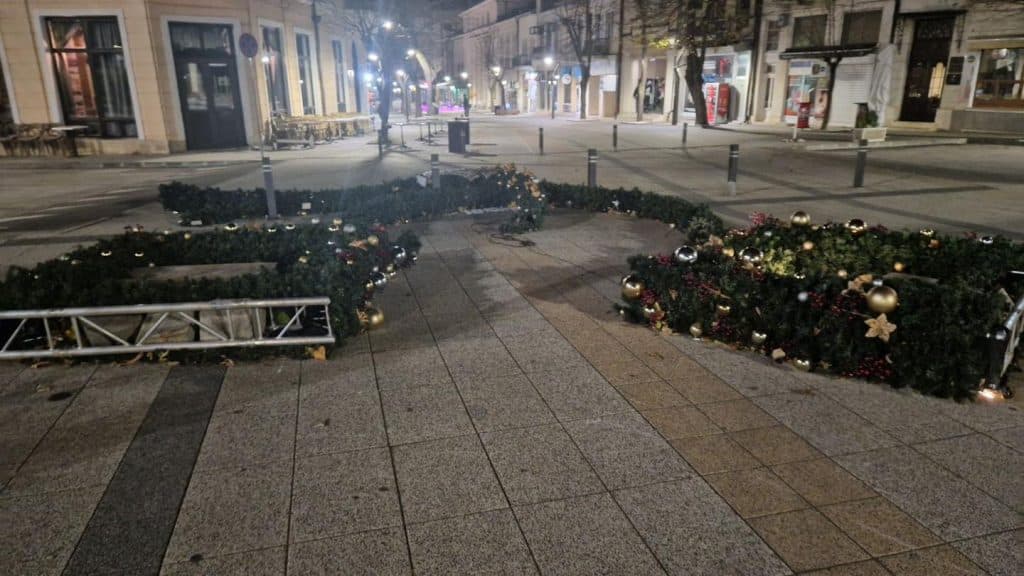 Скоростта на вятъра във Враца достига до над 120 км/ч