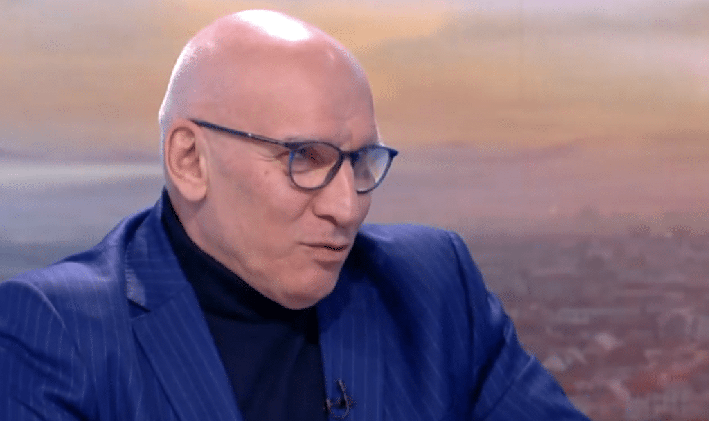 Хампарцумян отрече той да е равноотдалеченият премиер на ПП-ДБ