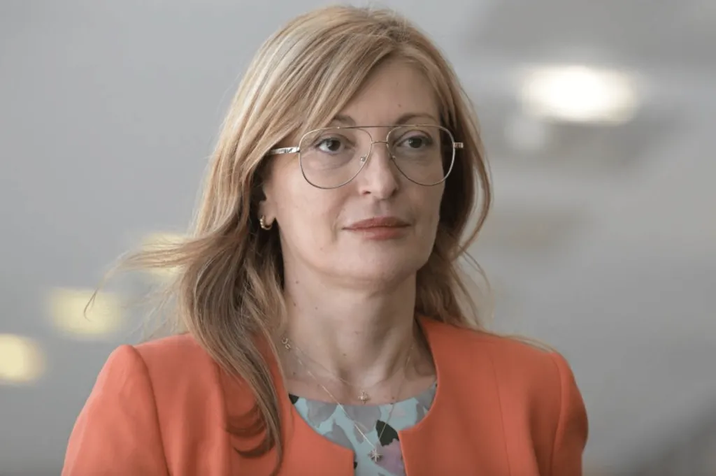Еврокомисарят Екатерина Захариева идва на официално посещение в България