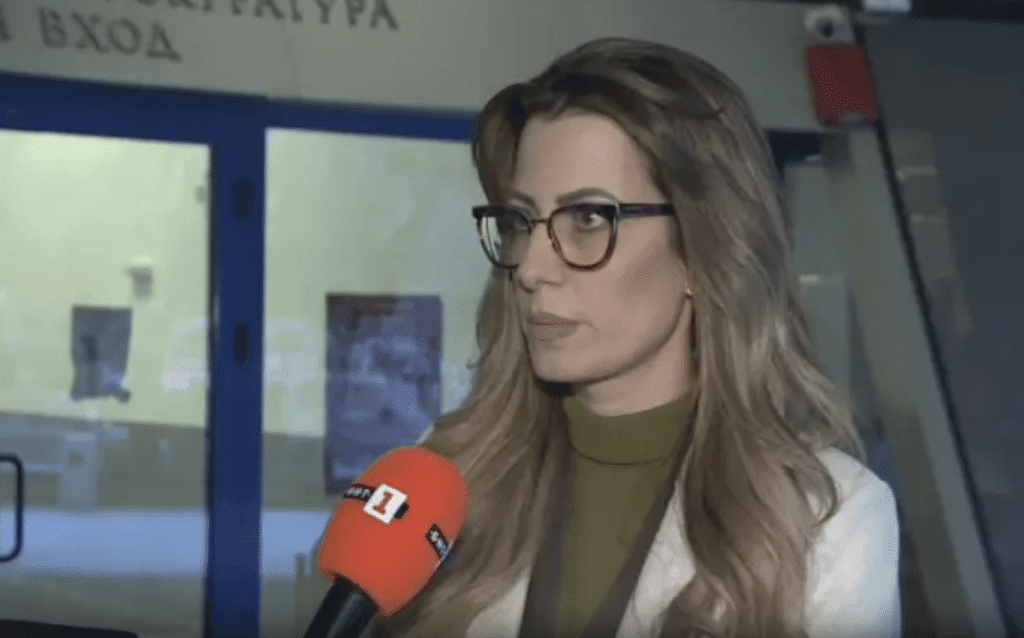 Прокуратурата за нарязаната жена: Разговаряла е с разследващите, физическото й състояние е стабилно