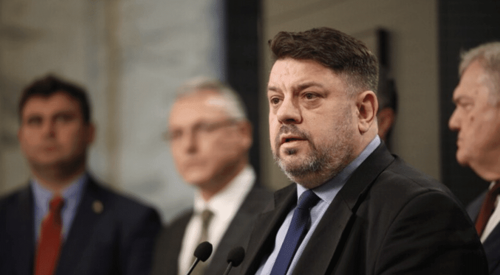 Пленумът на БСП решава за преговорите за кабинет и кога да избира председател