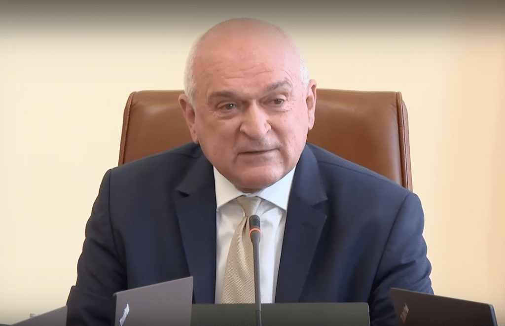 Главчев: Политиците в НС не трябва да прехвърлят проблемите си на служебното правителство